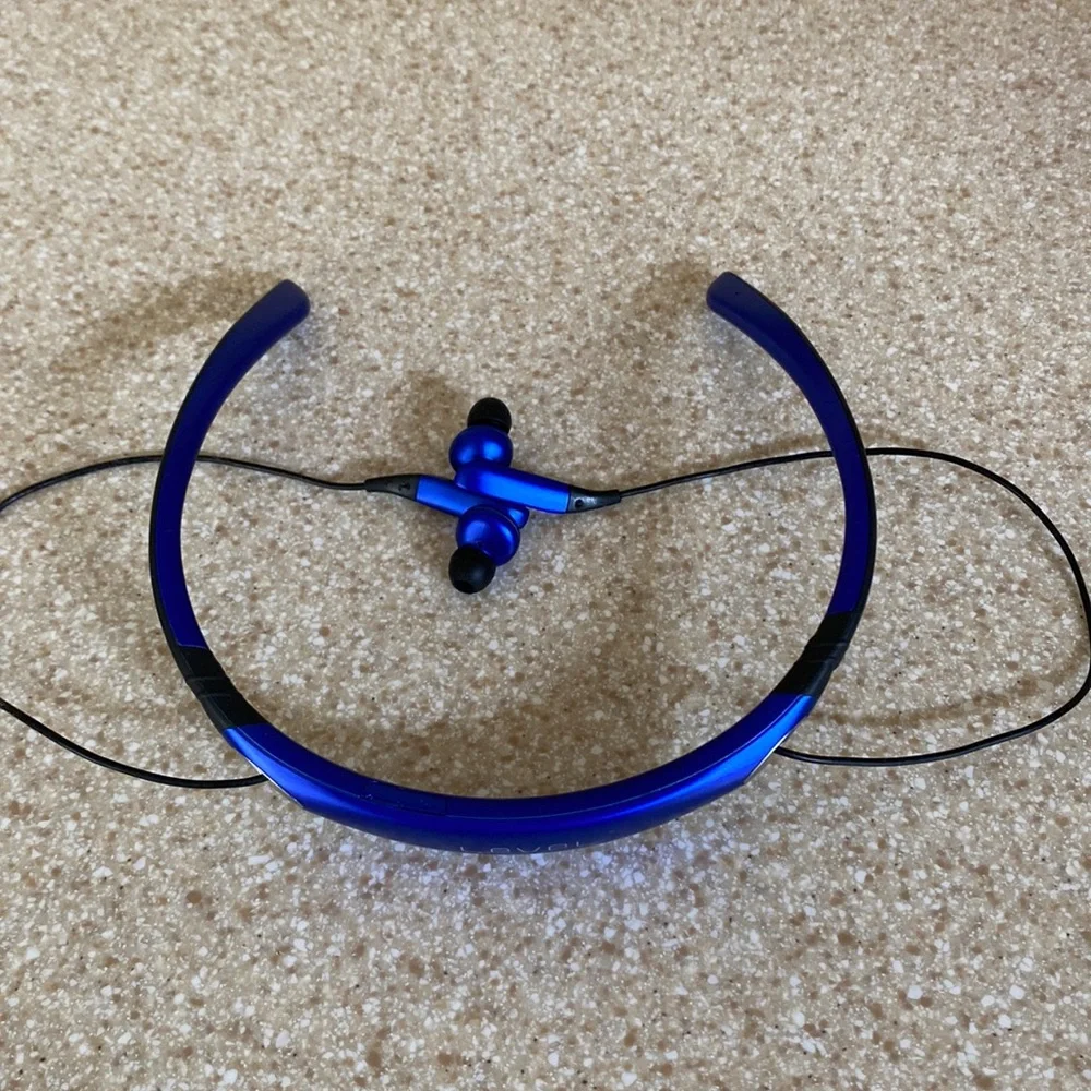 Samsung Level Wireless Headphones